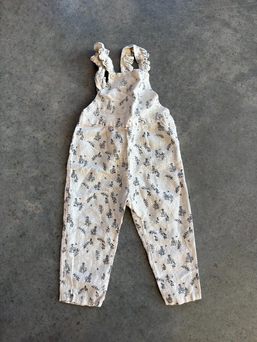 Zara Baby Girl Floral Overalls 18-24M Cream Black Print Ruffle Straps